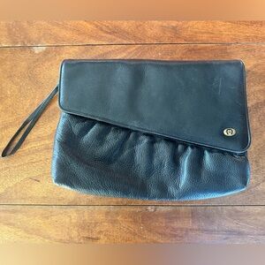Etienne Aigner VTG 70s/80s Large Oversized Clutch Purse, black pebbled leather